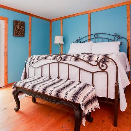 Round Top Hotel Extérieur photo