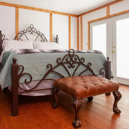 Round Top Hotel Extérieur photo
