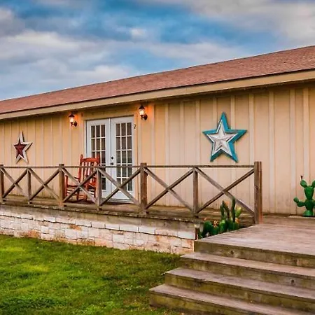 Round Top Hotel Extérieur photo